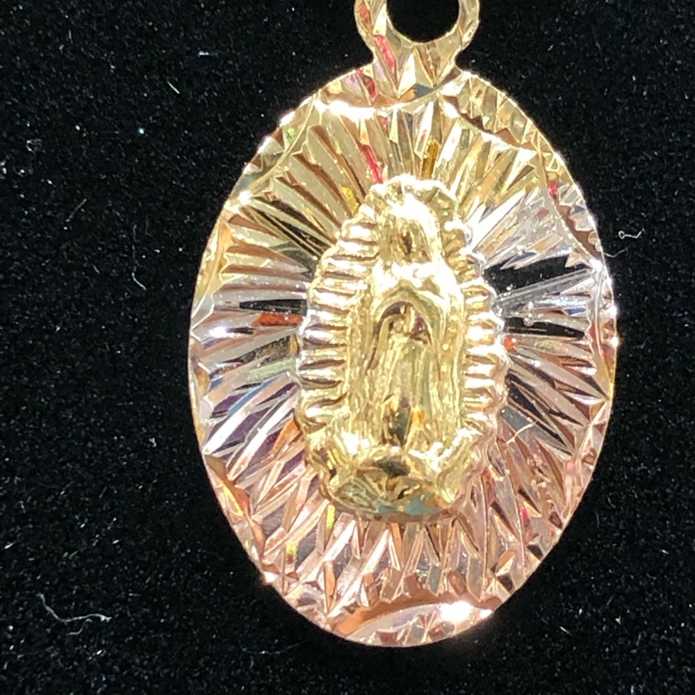 Only for beautiful ladies pendant chain necklace